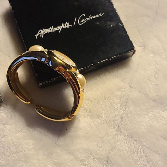 Afterthoughts/Carimar Quartz Bangle Watch - Picture 3 of 4